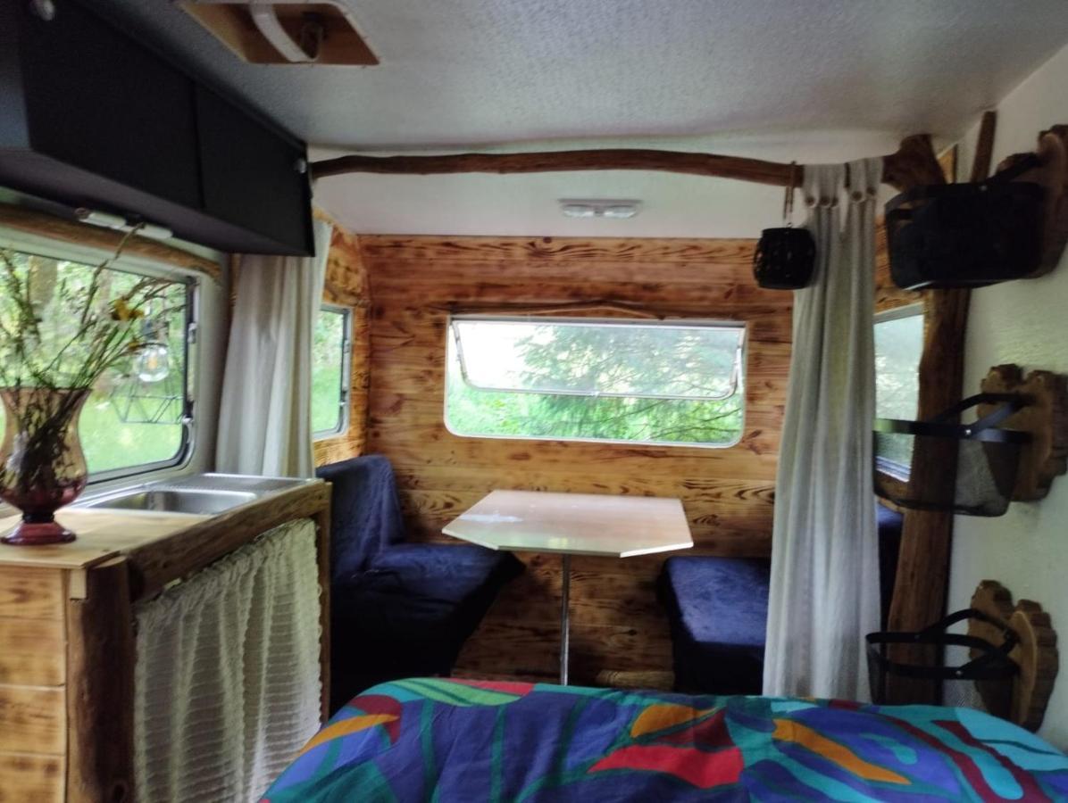 La Caravane Nature Saint-Julien-le-Petit 外观 照片